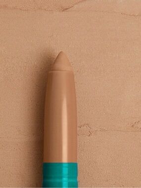 thrive causemetics Nude/Tan Eyeshadow Stick
